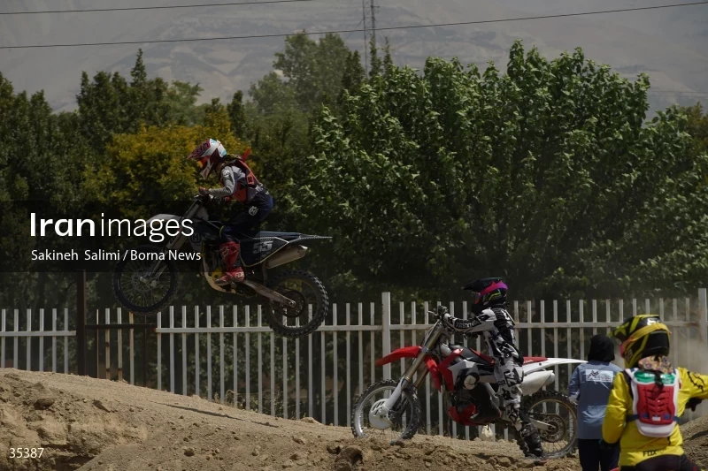 Iranian women's national motocross team
