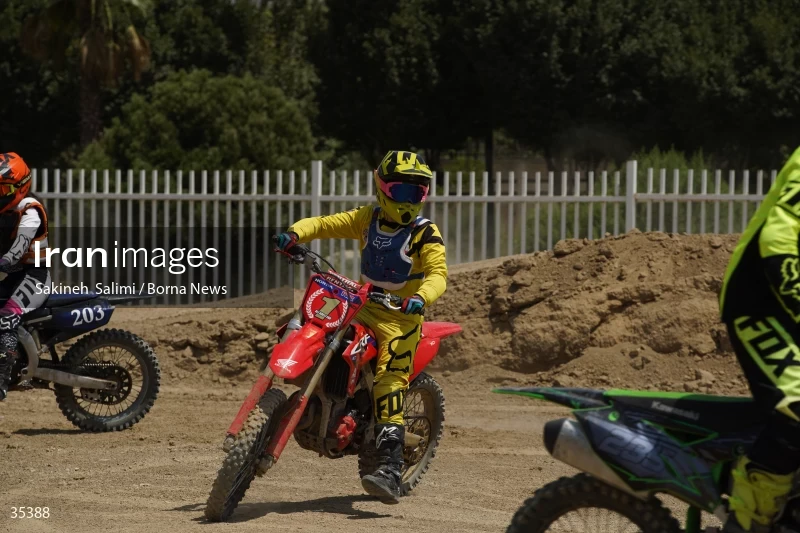 Iranian women's national motocross team