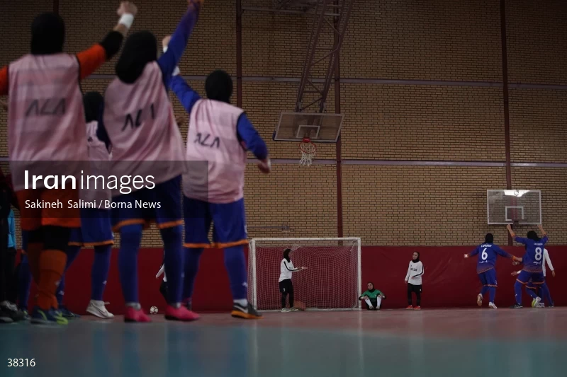 Women's Futsal Super League - Saipa VS Mehrezam