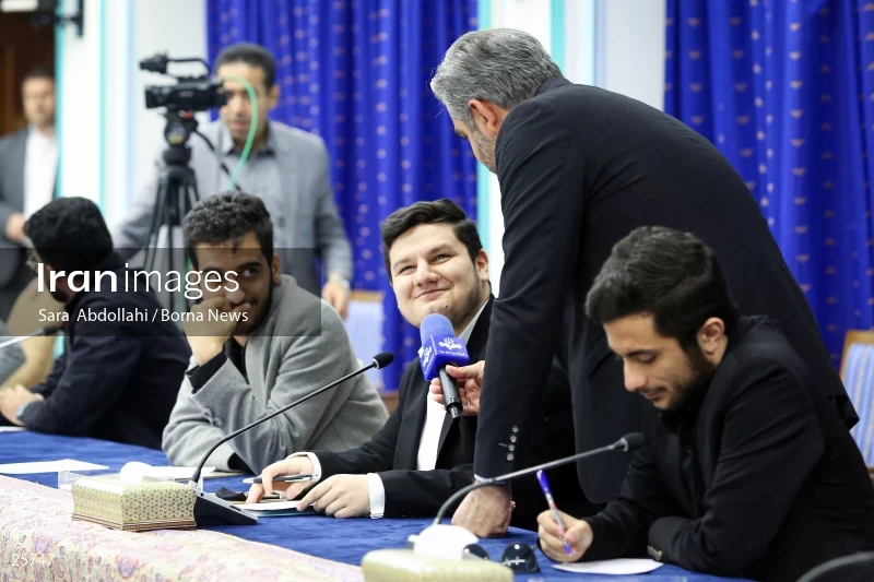 Meeting of representatives of student organizations with the president
