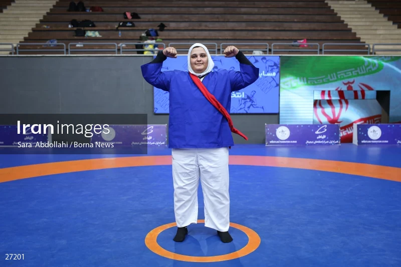 The national championship and selection of the Iranian female Alysh wrestling national team