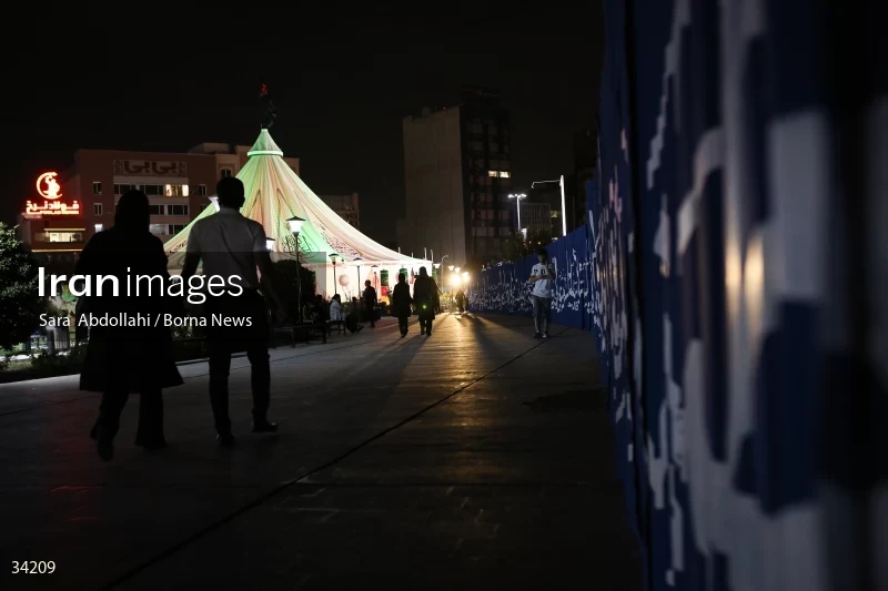 Mourning in the Ashurai tent of Haft Tir square in Tehran