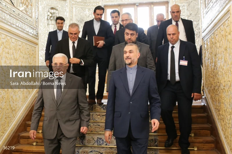 Iran's minister of foreign affairs meets President of Algeria's People's National Assembly