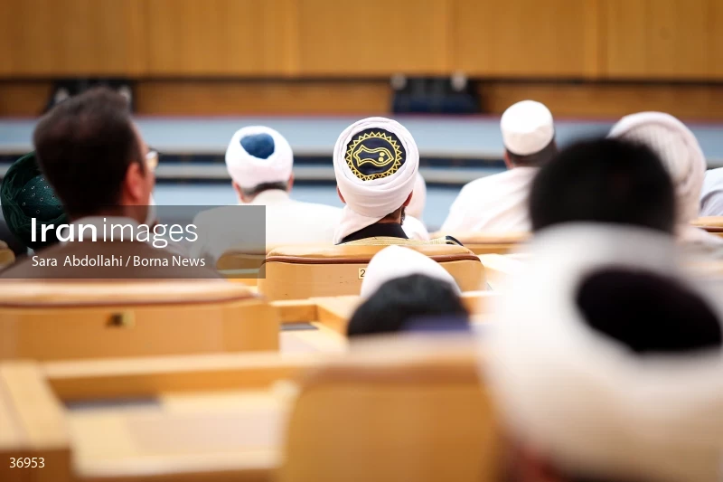The meeting of scholars and elites of the Sunni community with the President