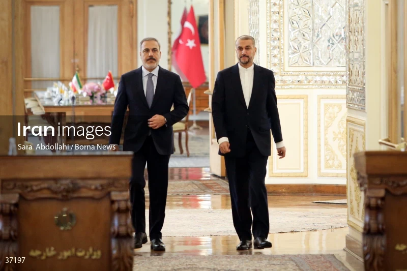 The meeting of the Foreign Ministers of Iran and Turkey
