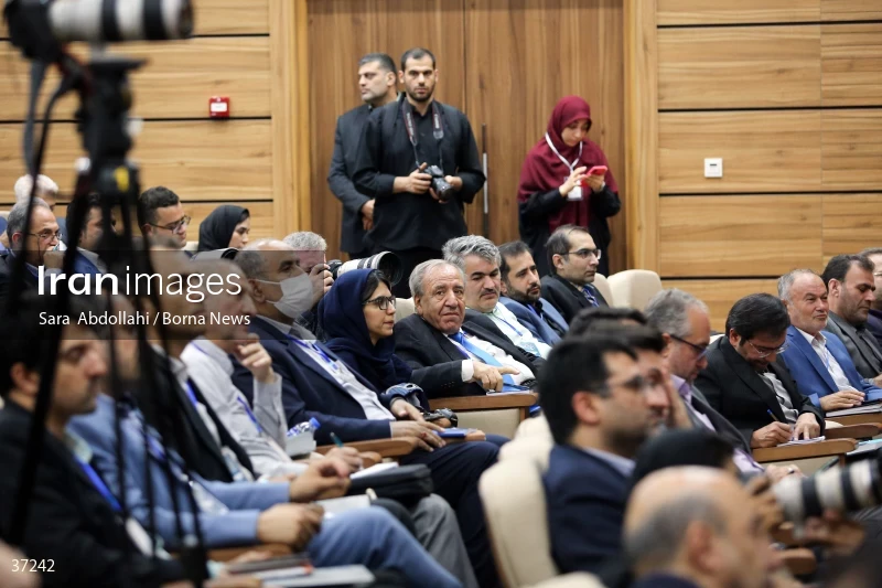 The conference on "Observing the Leap in Knowledge-Based Production"