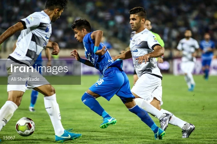 Esteghlal Tehran vs Esteghlal Khuzestan