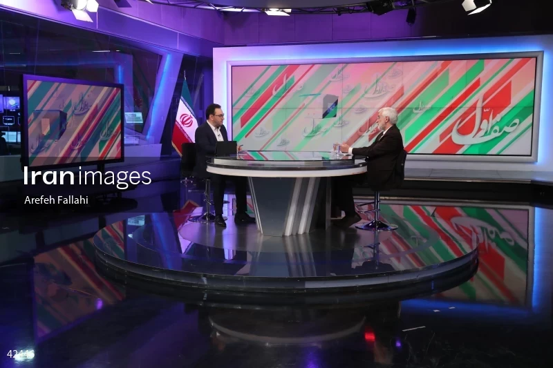 Saeed Jalili on the "Safe Aval (Prime Row)" program on the News Network