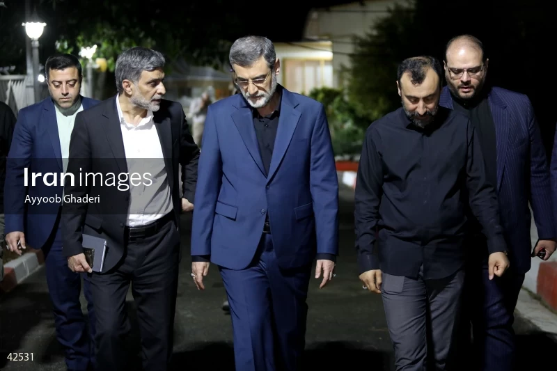Seyed Amir-Hossein Ghazizadeh Hashemi on the Cultural Roundtable program on Channel Two