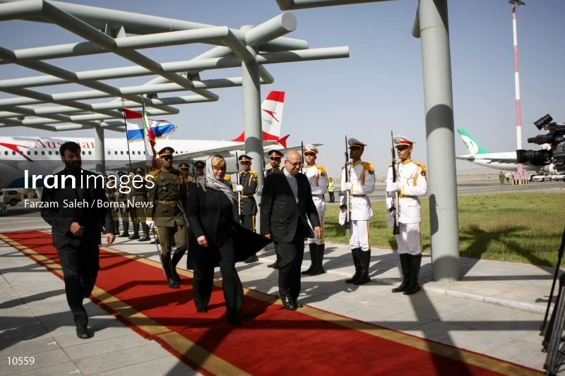 President Kolinda Grabar-Kitarović arrives in Tehran