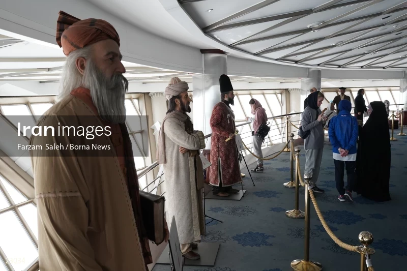 Foreign athletes visit Tehran's Milad Tower