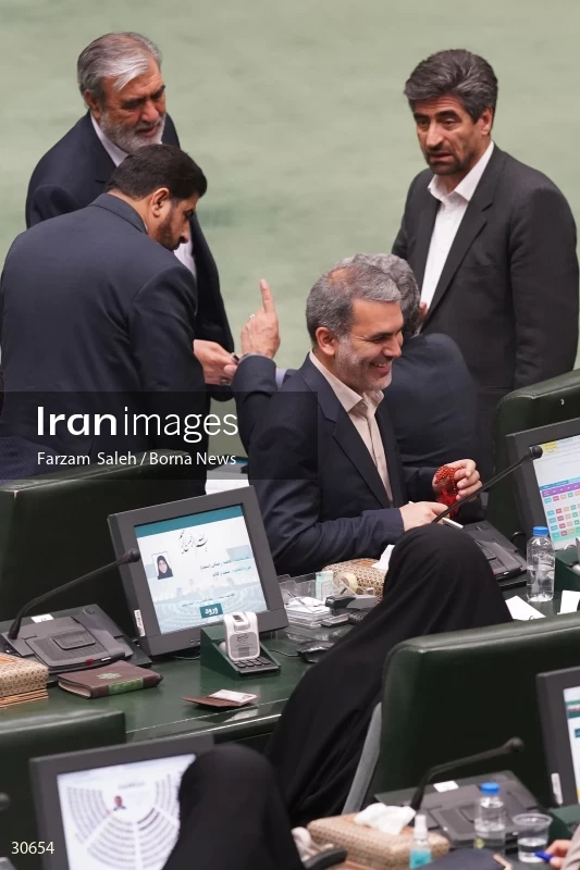 the public meeting of the Islamic Consultative Assembly (iranian parliament)