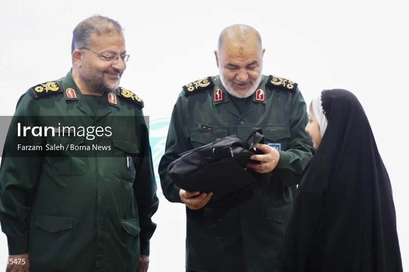 The Seminar on the progress of a strong Iran with promising journalists