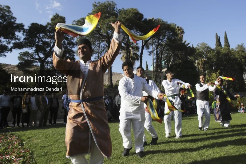 The symbolic performance of the Qashqai wedding