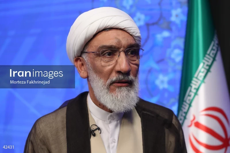 Mostafa Pourmohammadi on the Political Roundtable program on Channel Three