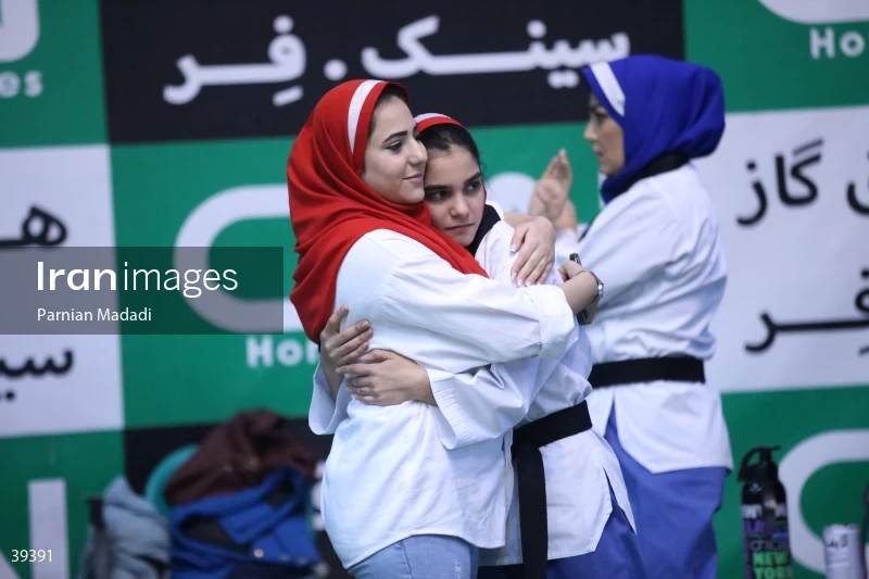 Neshat Cup, The Taekwondo League competitions in the women's category