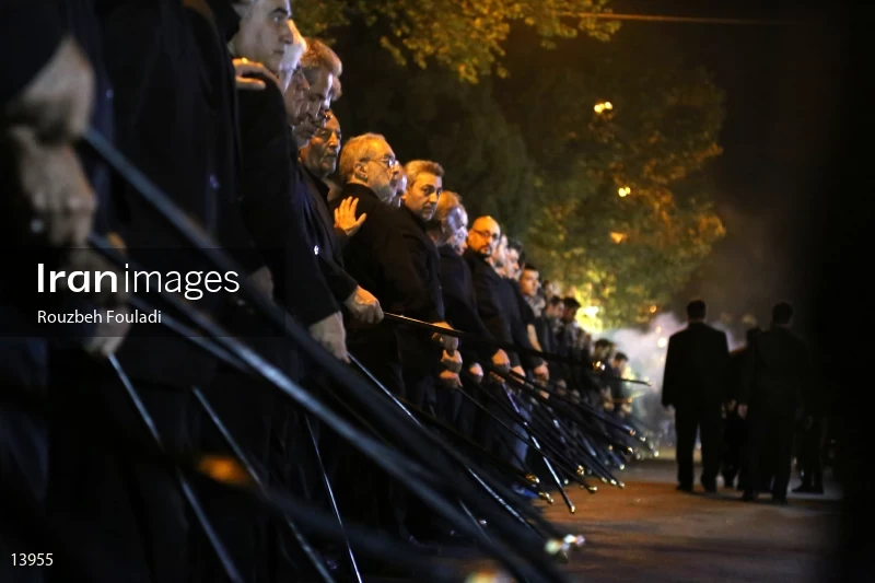 Mourning people in Muharram