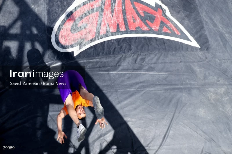 National street diving competition