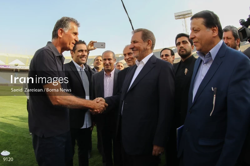 Iran's First VP Attends National Football Team’s Training Session