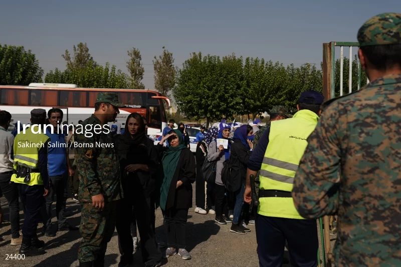 The first attendance of women in the stadium in a match of the Premier Football League of Iran