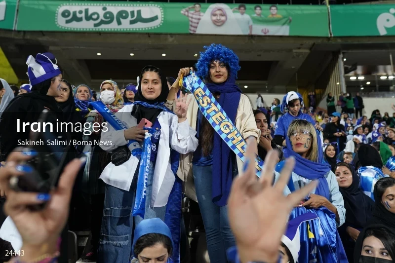 The first attendance of women in the stadium in a match of the Premier Football League of Iran