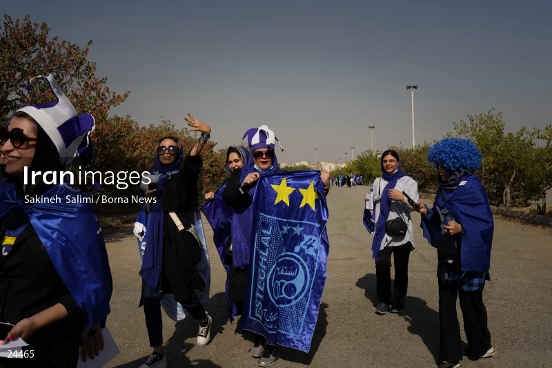 The first attendance of women in the stadium in a match of the Premier Football League of Iran