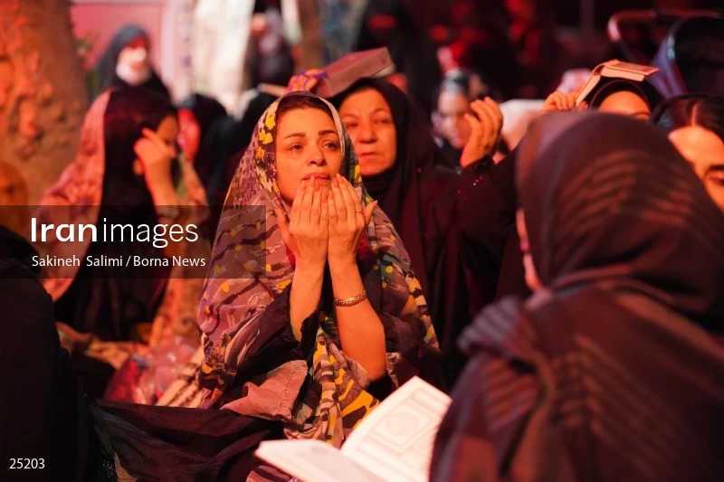 Qadr Night in Imamzadeh Saleh Tajrish (21th day of Ramadan)