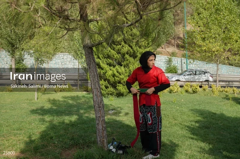 Women athletes of Ancient Iranian martial arts (Parthowa)