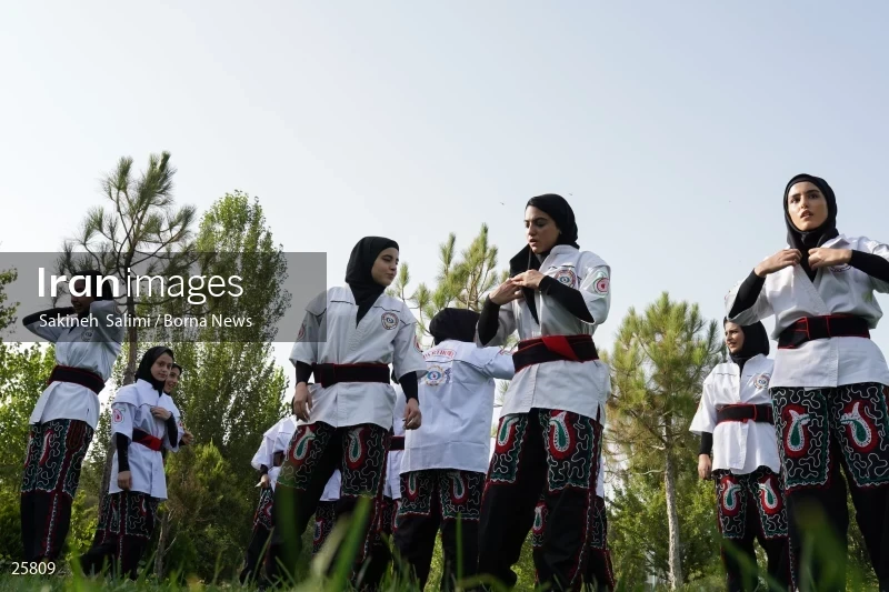 Women athletes of Ancient Iranian martial arts (Parthowa)