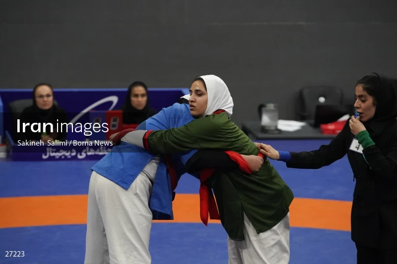 The national championship and selection of the Iranian female Alysh wrestling national team