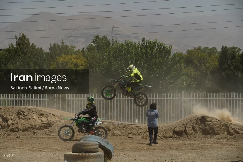 Iranian women's national motocross team