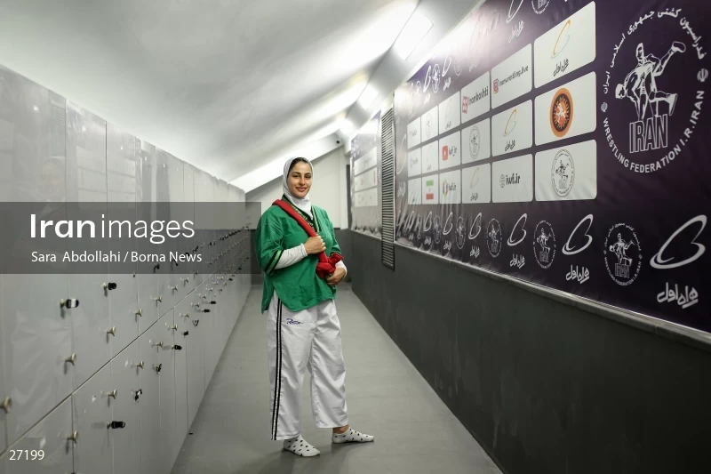 The national championship and selection of the Iranian female Alysh wrestling national team