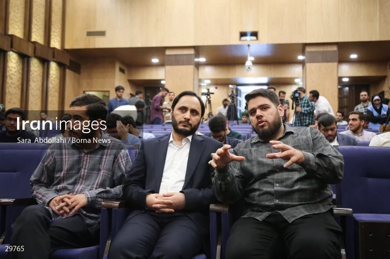 Meeting of students with the government spokesperson