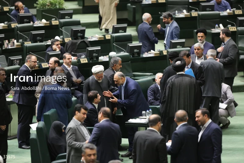 The meeting of Iranian Parliament to review the qualifications of the proposed Minister of Agriculture